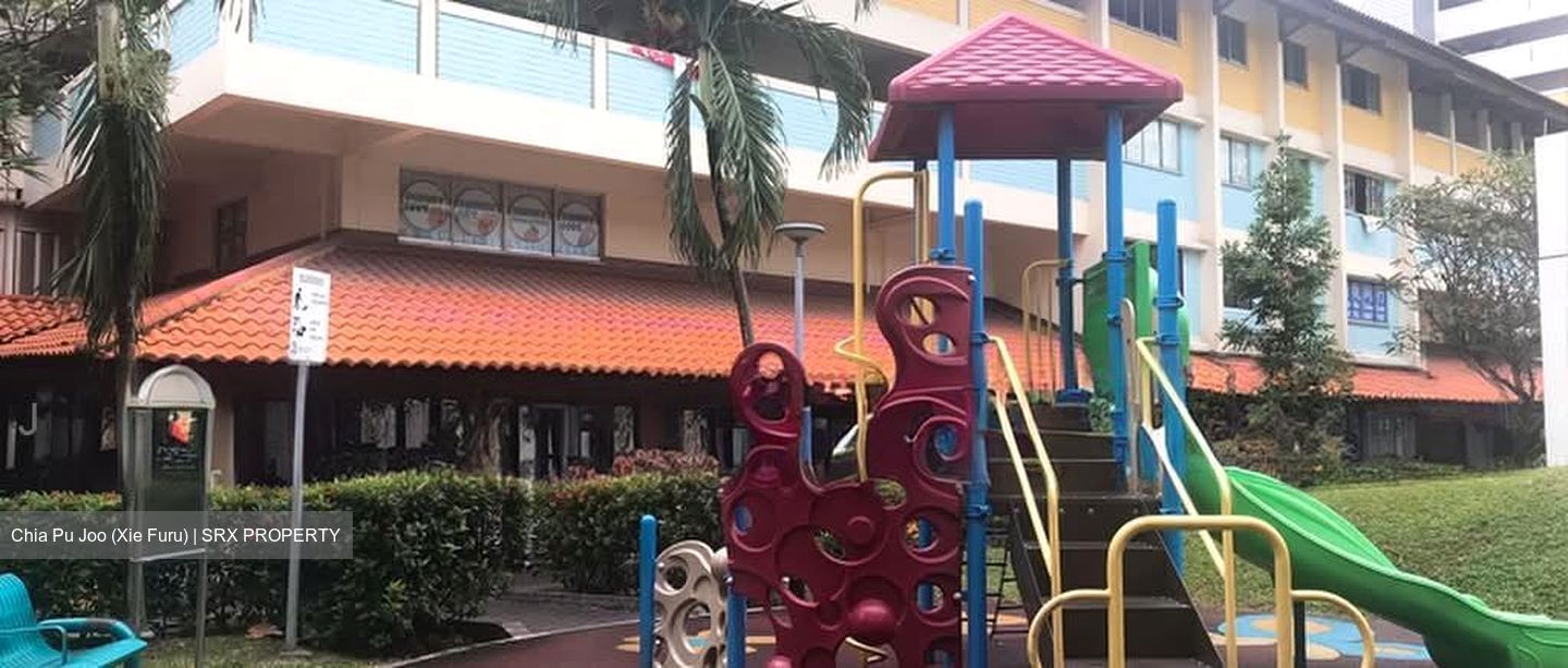 Bishan Green (D20), Shop House #605342431